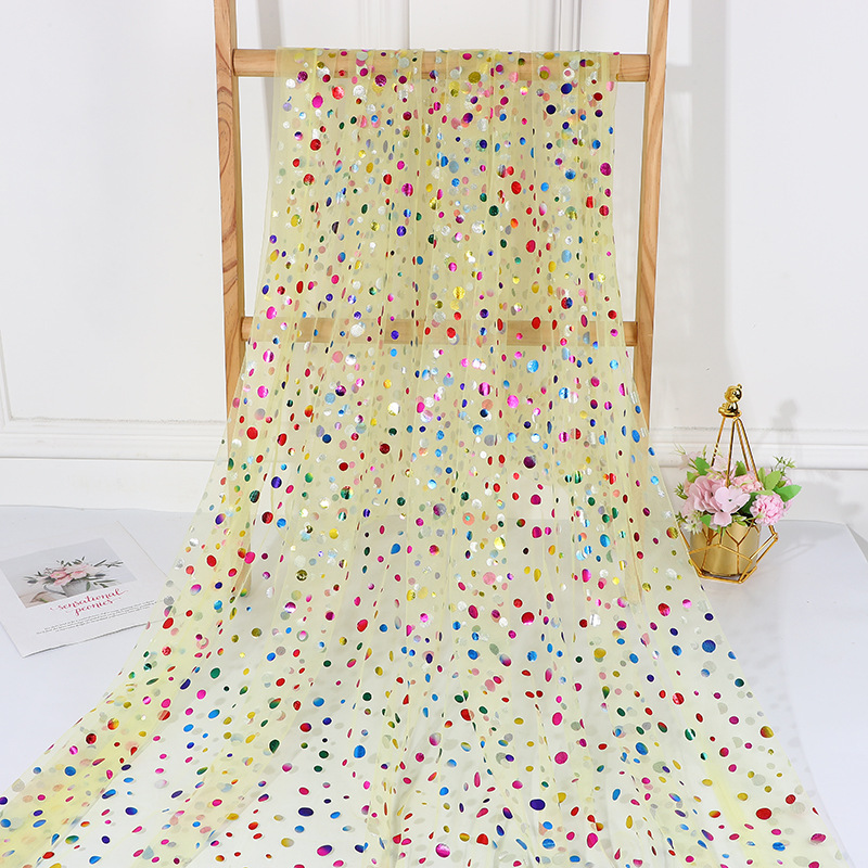 قماش تول ملون بنقاط بولكا دوت  - مراجعة Table Runner وسعره