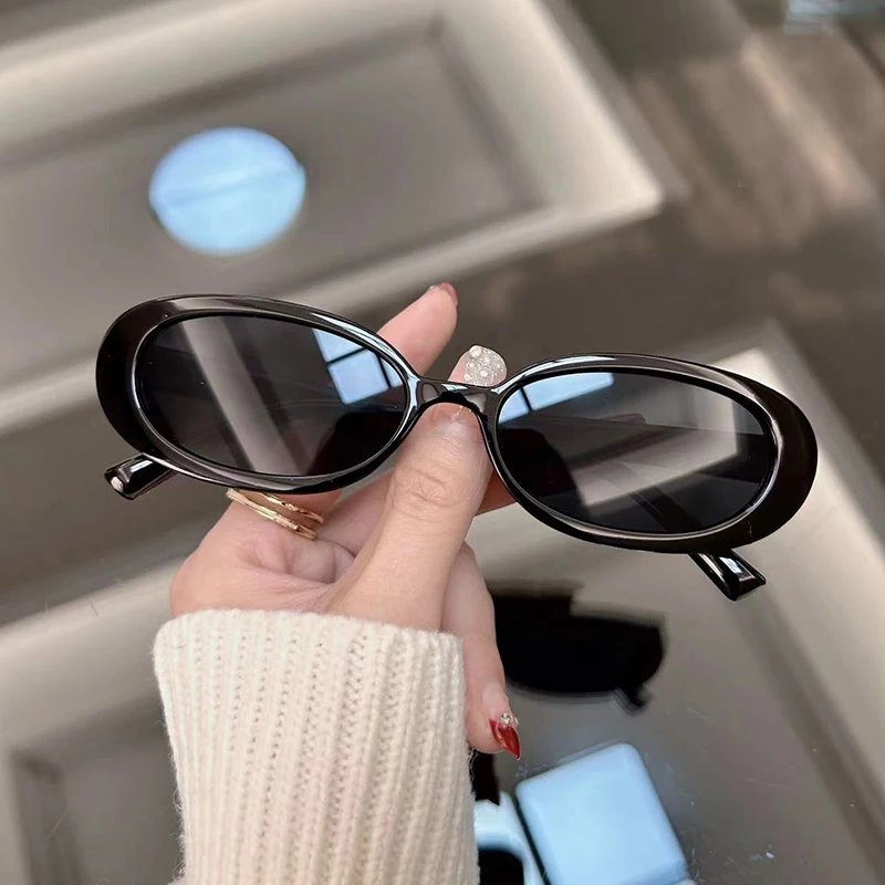 نظارات شمسية نسائية جديدة بتصم - مراجعة Decorative Mirror وسعره